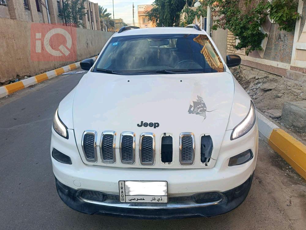 جیپ شیرۆکی
